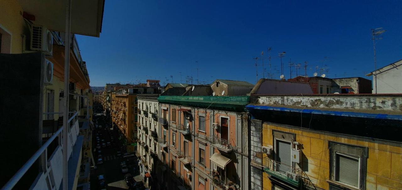 Domus Vesuvio Panzió Nápoly Kültér fotó